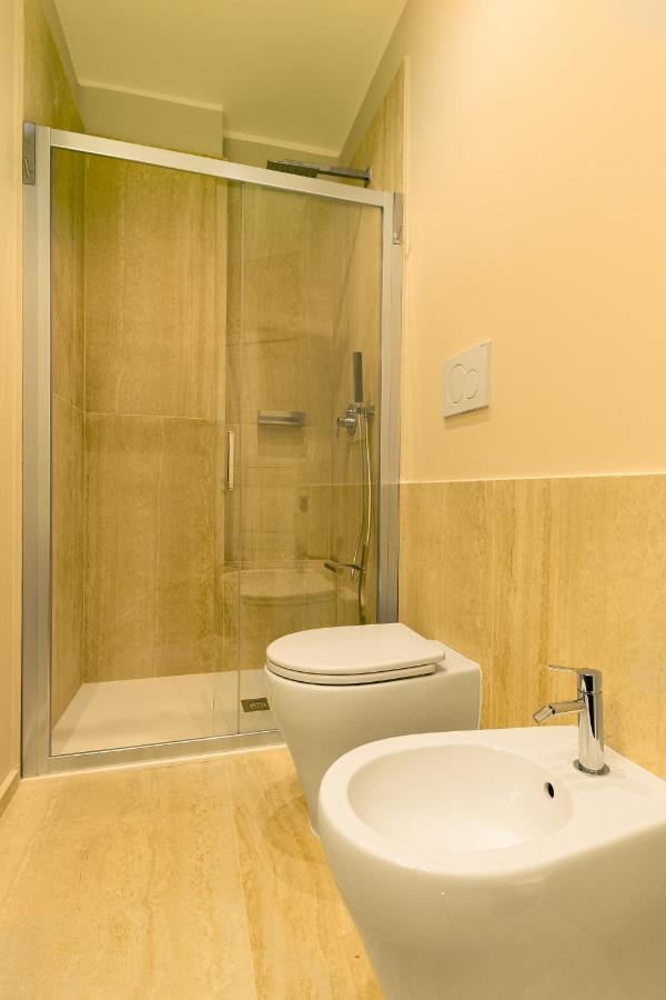 Hl Suite - Duomo, Galleria Unione 5 Милан Экстерьер фото
